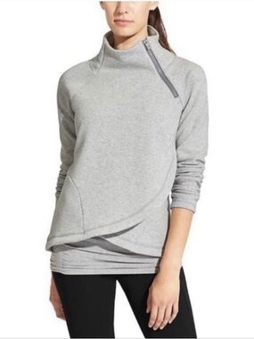Athleta Cozy Karma Asym Pullover Light Gray Heather Fleece Sweatshirt Zip Detail